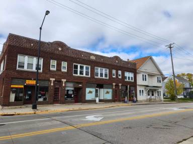 Main picture of 230 S Park Ave