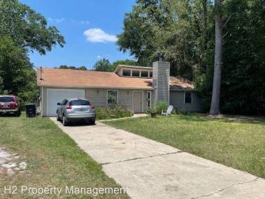Main picture of 2772 S Sandalwood Dr