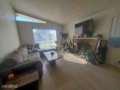Main picture of 1326 Spruce St