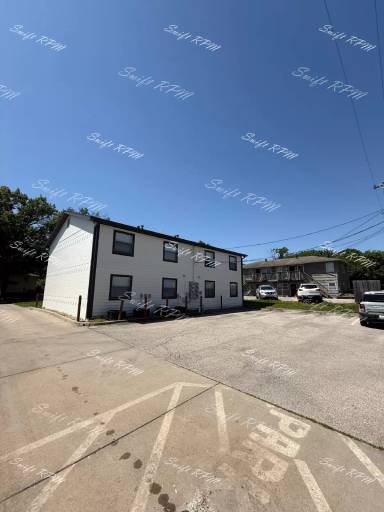 Main picture of 706-18 W 25th St