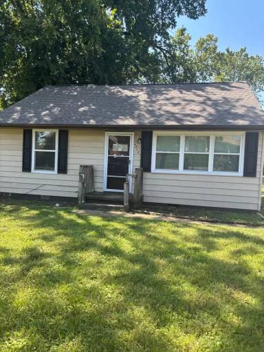 Main picture of 4924 Marylin Ln