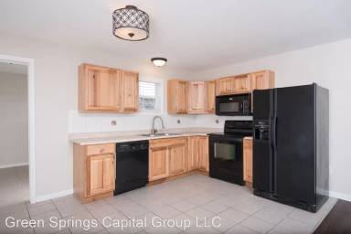 Main picture of 3021A Aarons Way