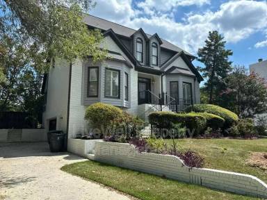Main picture of 2536 Crossgate Pl