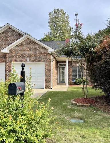 Main picture of 3517 Savannah Park Ln
