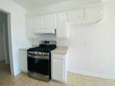 Main picture of 1229 NW 104th Ter