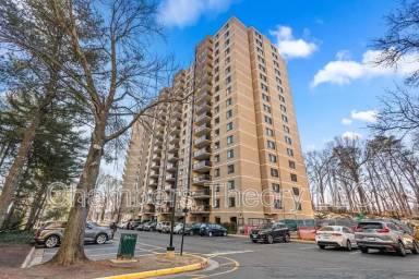 Main picture of Watergate at Landmark!