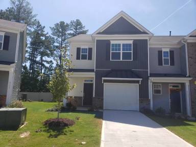 Main picture of 6185 Beale Loop