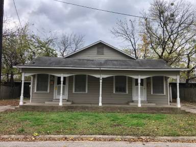 Main picture of 1207 Greenville St