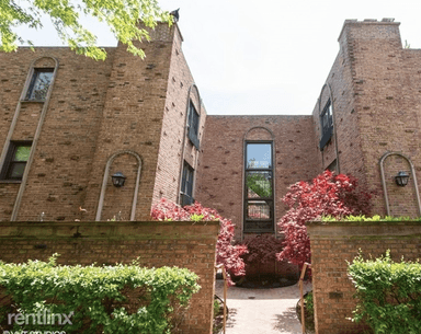 Main picture of 455 W Grant Pl