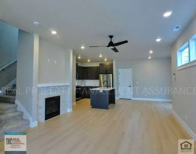 Main picture of 7365 SE Benedict St