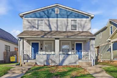 Main picture of 1622 Yandes St