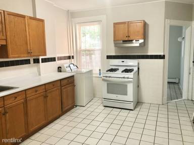 Main picture of 14 Mount Hood Rd