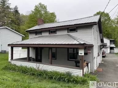 Main picture of 149 S Main St