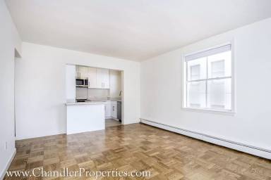 Main picture of 1330 Jones St