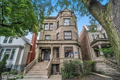 Main picture of 1104 W Oakdale Ave