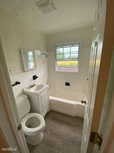 Main picture of 1340 Highway 501