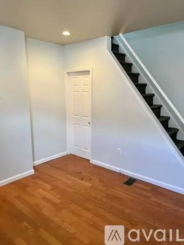 Main picture of 1813 Waterloo St
