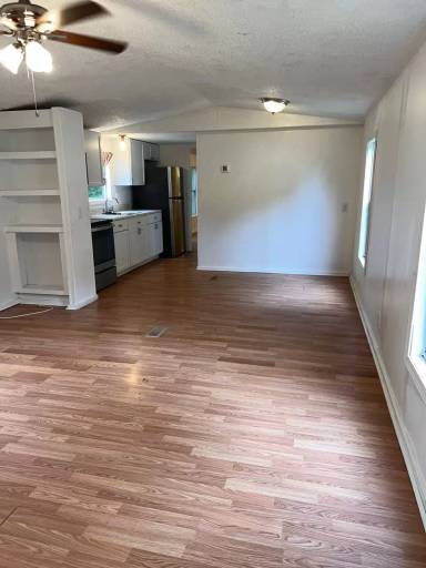Main picture of 108 The Ave