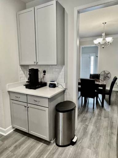 Main picture of 2123 Steiner St
