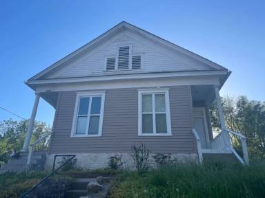 Main picture of 1402 Prospect Ave