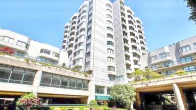 Main picture of Opera Plaza