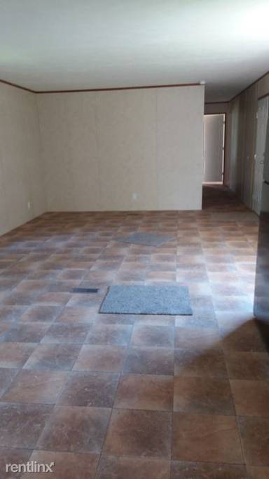Main picture of 809 Georgina Dr