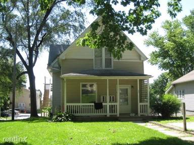 Main picture of 331 S Lucas St