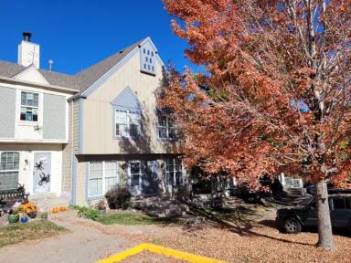 Main picture of 9824 W Cornell Pl