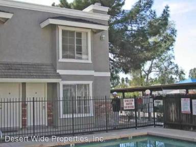 Main picture of 1055 W 5th St