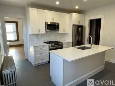 Main picture of 63 Edwards St