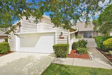 Main picture of 840 Ridge Lake Dr