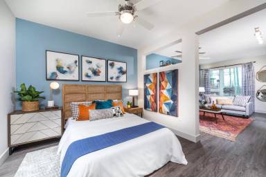 Main picture of 5325 N Interstate Ave