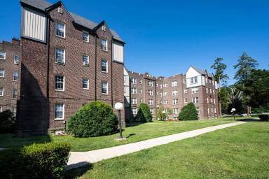 Main picture of Upsal Gardens