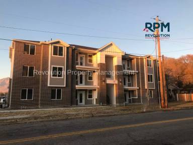 Main picture of 154 7th St