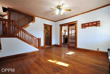 Main picture of 3518 Lincoln Blvd