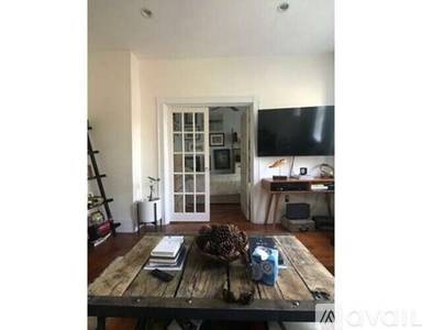 Main picture of 70 Revere St