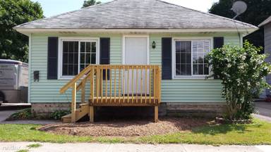 Main picture of 62 Carrie St