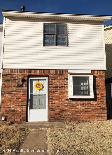 Main picture of 2329 Heatherfield Ln