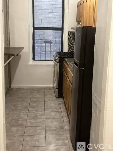 Main picture of 495 Van Cortlandt Park Ave