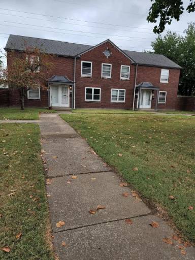Main picture of 1813 La Salle Pl