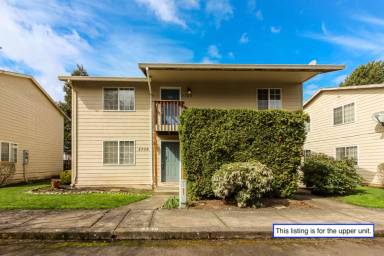 Main picture of 2743 SW Jasmine Pl