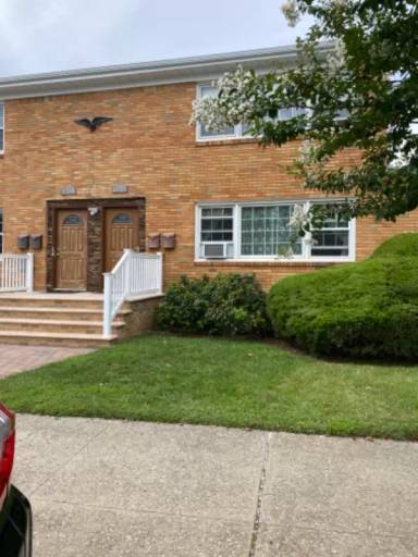 Main picture of 229 10th St