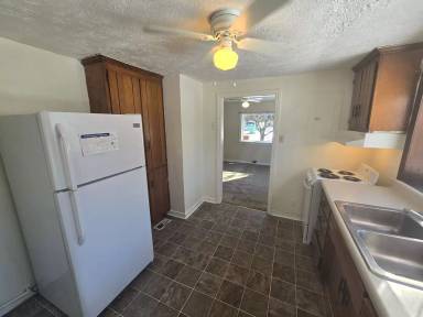 Main picture of 1641 Lincoln St