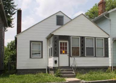 Main picture of 365 S Eureka Ave