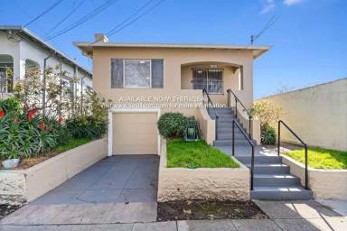 Main picture of 1112 Derby St