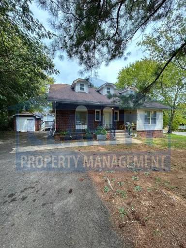 Main picture of 225 20th St NE