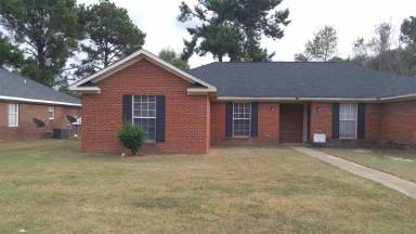 Main picture of 106 Augusta Court - A