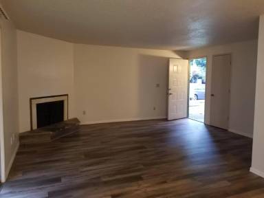 Main picture of 3310-3321 Ratcliff Dr SE