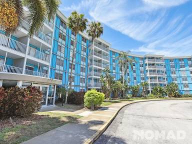 Main picture of Wave Condo