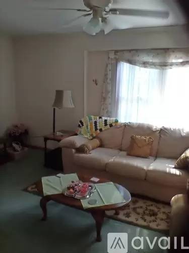 Main picture of 369 Georgetown Rd